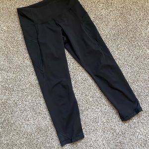 Old navy mesh crop leggings